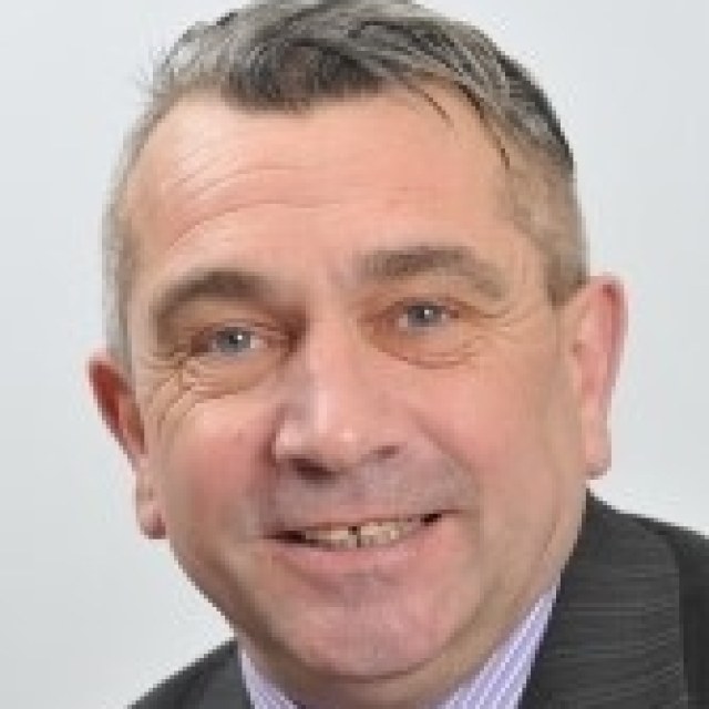 Phil Gomm